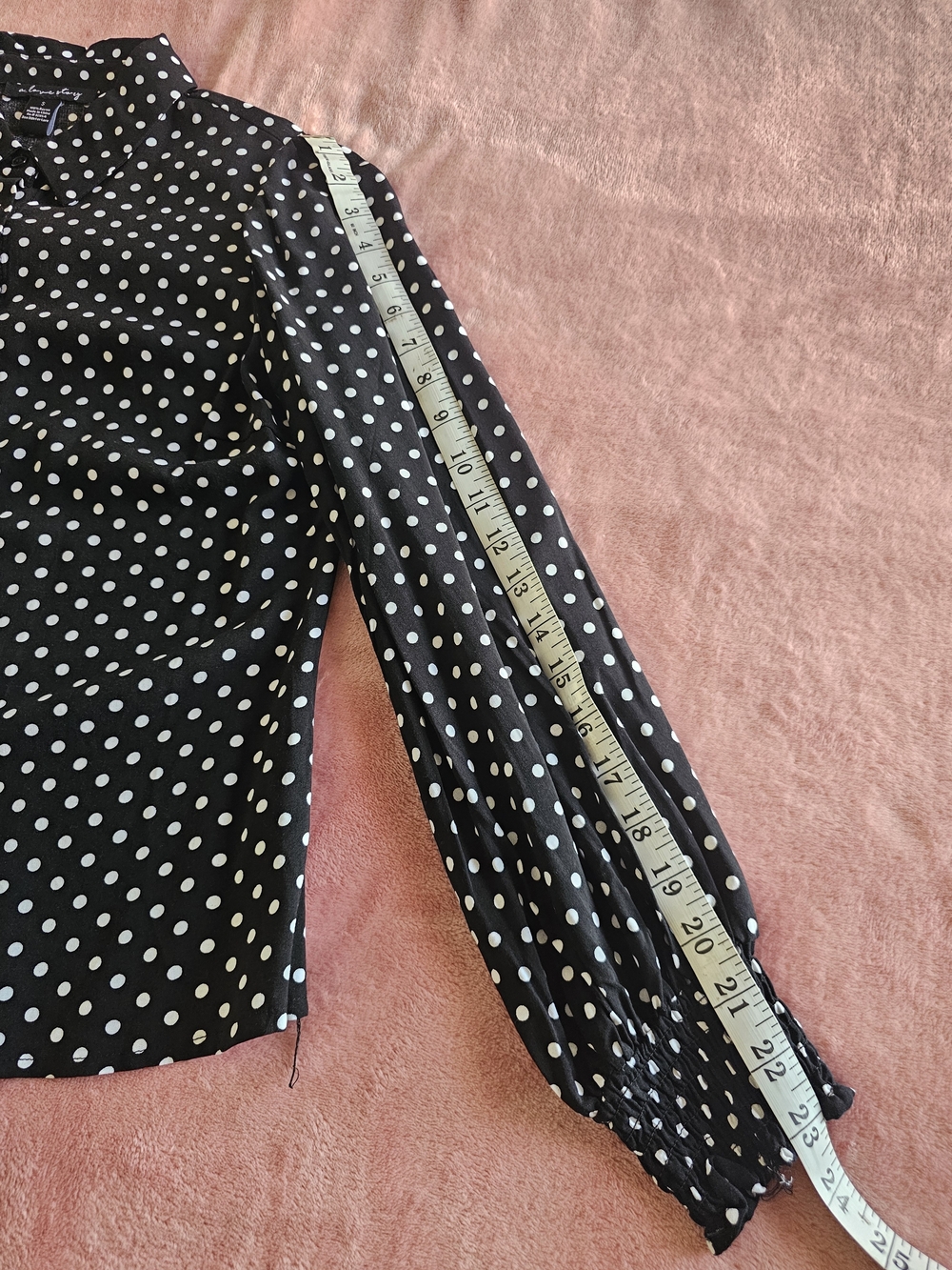 NWOT Size S Black and White Polka Dot Button-Up Dress Shirt - Picture 12 of 16